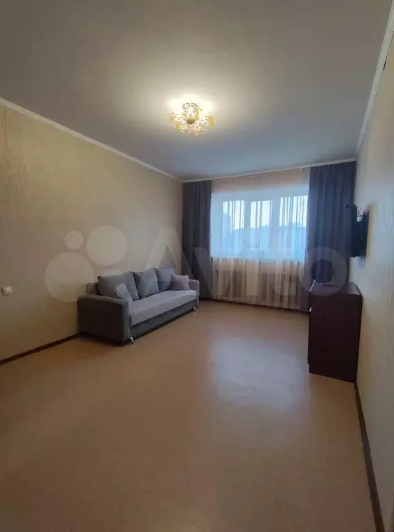 3-к. квартира, 70 м, 6/9 эт. - Фото 1