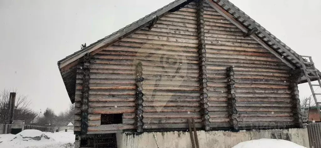 Дом в Белгородская область, Старооскольский городской округ, с. ... - Фото 1