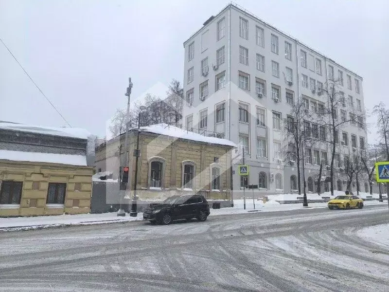 Торговая площадь в Москва Новая Басманная ул., 20С5 (318 м) - Фото 1