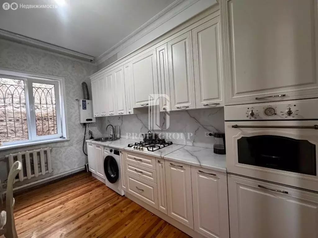 Дом в посёлок городского типа Тарки, Центральная улица, 6 (160 м) - Фото 1