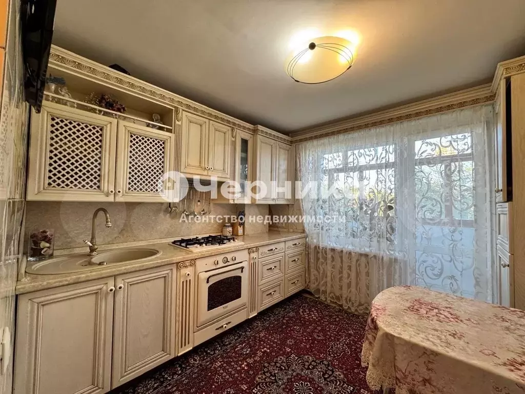 3-к. квартира, 70,4 м, 2/3 эт. - Фото 0