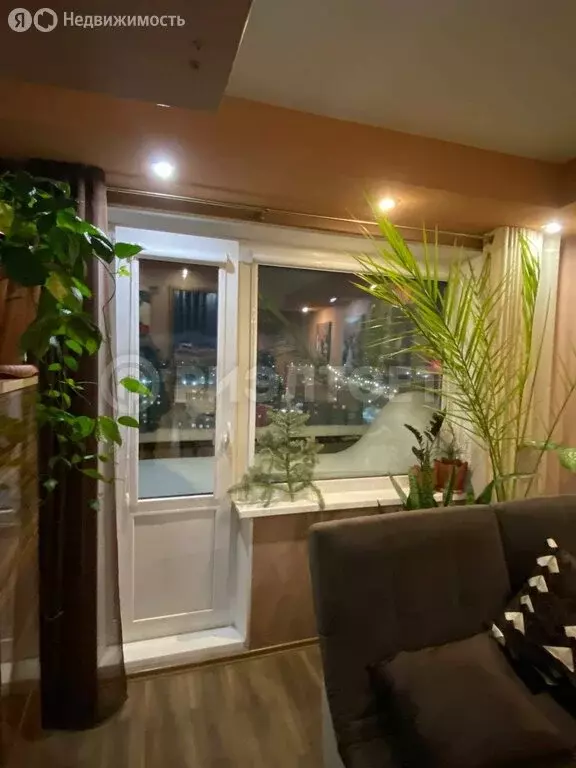 3-комнатная квартира: Мурманск, улица Зои Космодемьянской, 11 (70.1 м) - Фото 1