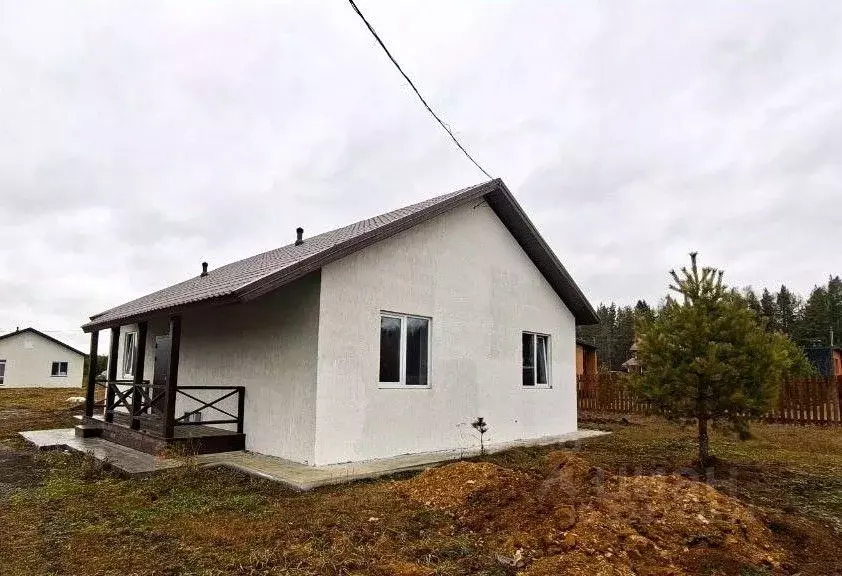 Дом в Свердловская область, Белоярский муниципальный округ, Ясная ... - Фото 1