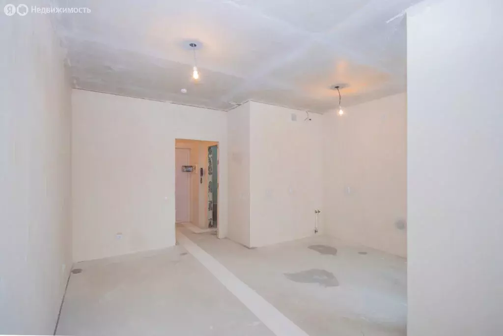 Квартира-студия: Екатеринбург, Походная улица, 12 (28.8 м) - Фото 2