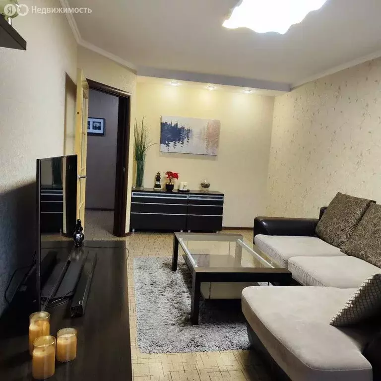 3-комнатная квартира: Тольятти, улица 40 лет Победы, 11А (84 м) - Фото 1