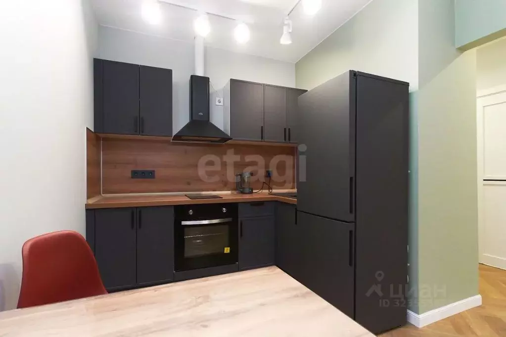 1-к кв. Тюменская область, Тюмень ул. Краснооктябрьская, 8 (39.2 м) - Фото 2