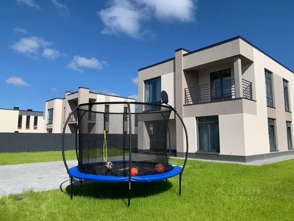 Коттедж в Ленинградская область, Ломоносовский район, Горбунковское ... - Фото 1