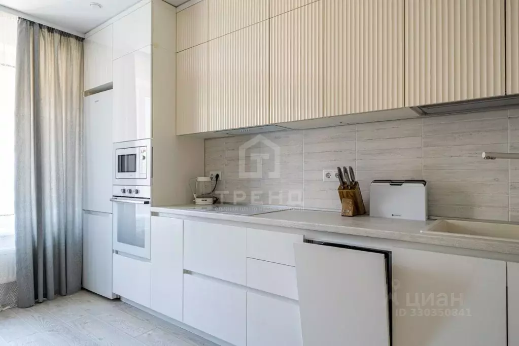 2-к кв. Санкт-Петербург ул. Александра Матросова, 8к4 (58.9 м) - Фото 1