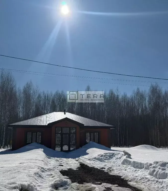 Дом в Башкортостан, Иглинский сельсовет, с. Иглино ул. Шукшина, 16 ... - Фото 1