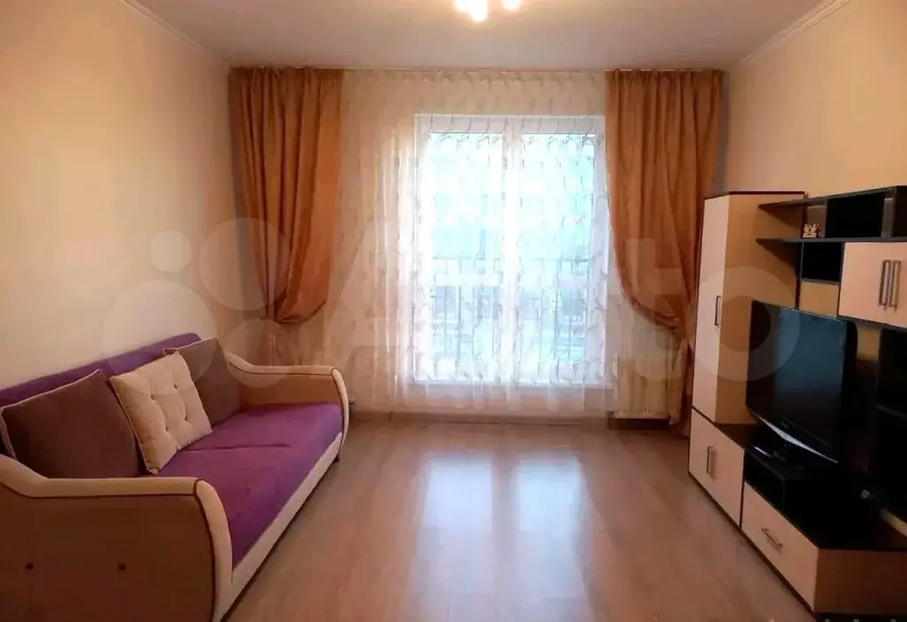 3-к. квартира, 50 м, 6/9 эт. - Фото 1