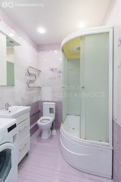 1-комнатная квартира: Тюмень, Депутатская улица, 110 (58.9 м) - Фото 2