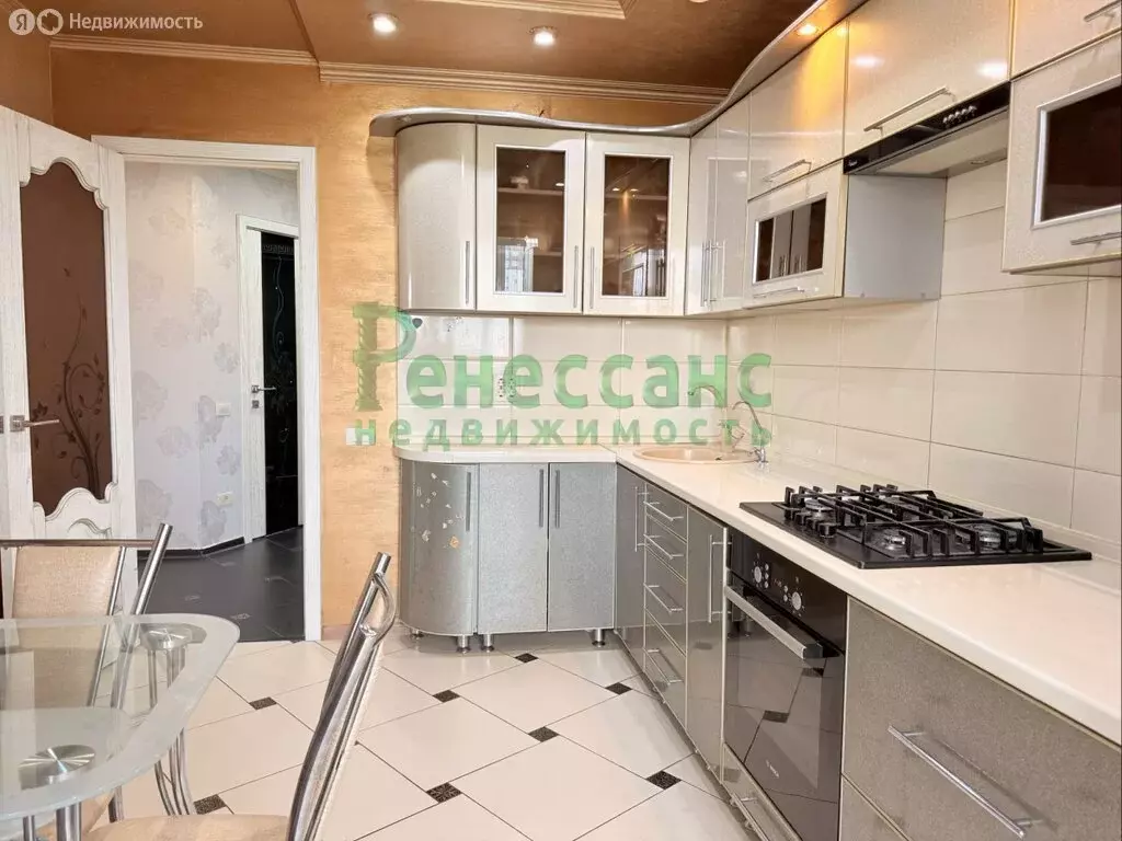 2-комнатная квартира: Брянск, Бежицкая улица, 1к3 (60 м) - Фото 2