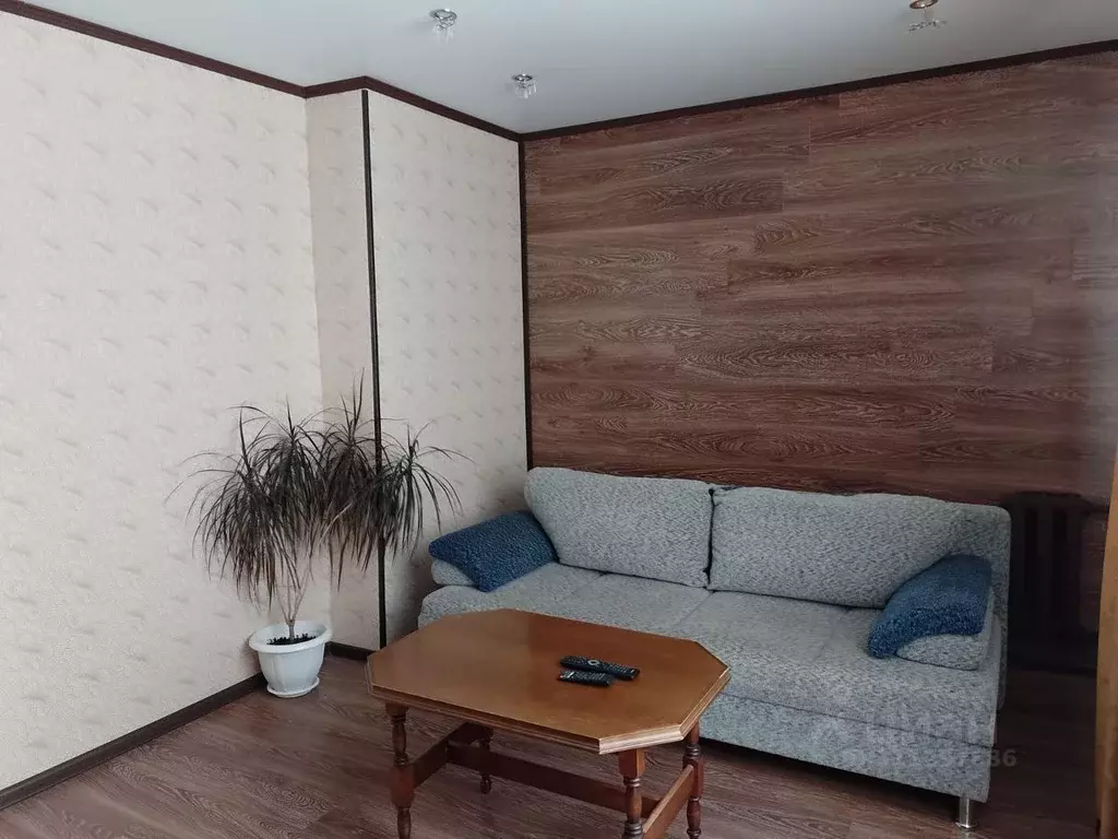 2-к кв. Башкортостан, Стерлитамак ул. Свердлова, 71 (48.0 м) - Фото 0