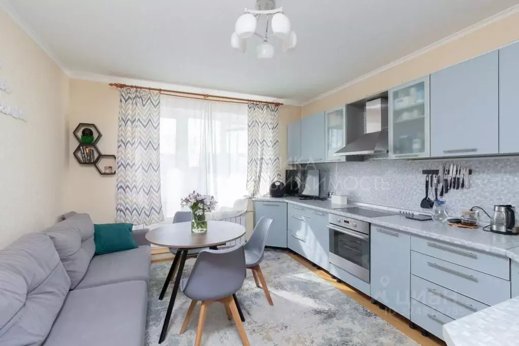 2-к кв. Тюменская область, Тюмень Инженерная ул., 66 (67.0 м) - Фото 1