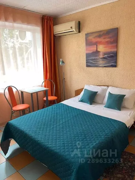 Комната Крым, Черноморский район, с. Межводное ул. Советская, 21 - Фото 1