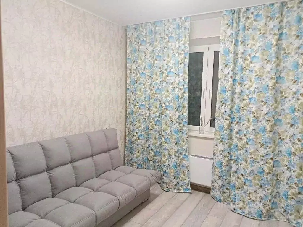 2-к кв. Челябинская область, Миасс Нечетная ул., 4 (60.0 м) - Фото 2