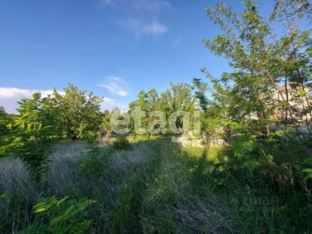Участок в Крым, Симферопольский район, 3-й массив садовые участки ул. ... - Фото 0