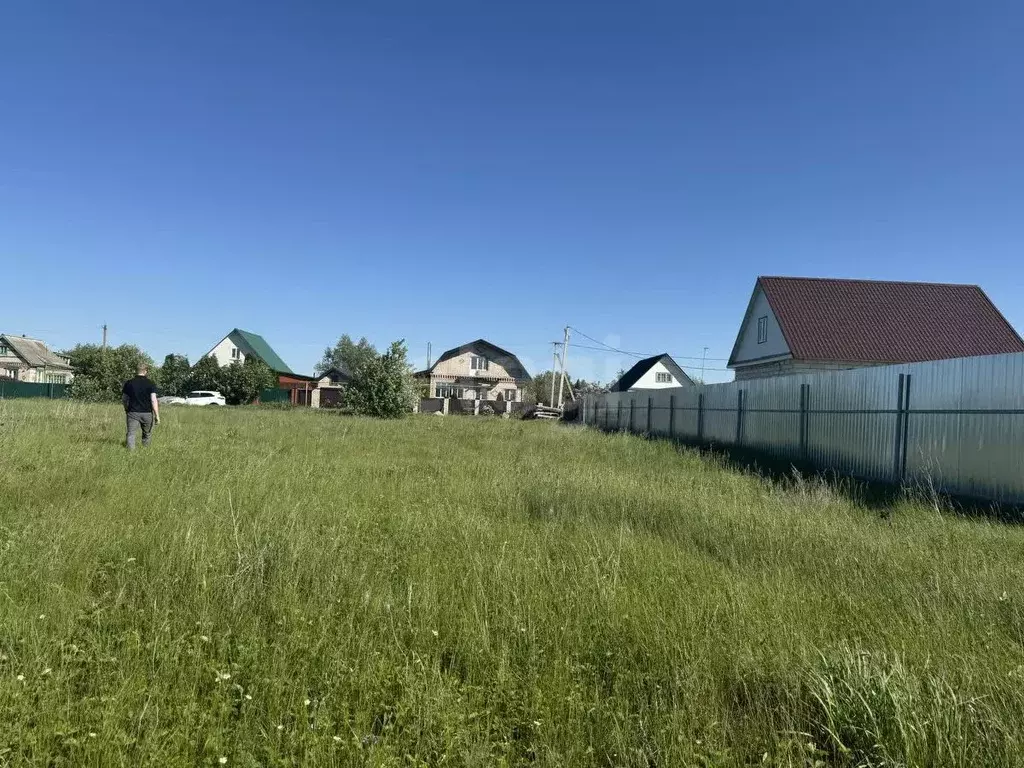 Участок в Мордовия, Ковылкинский район, Кочелаевское с/пос, с. ... - Фото 1