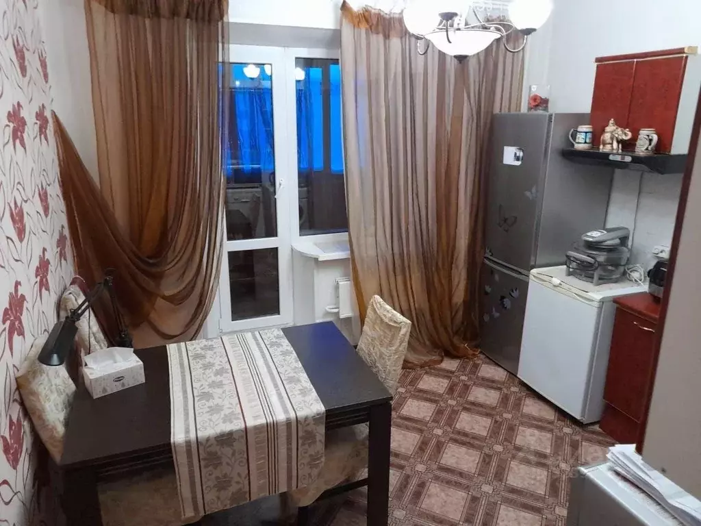 3-к кв. Ханты-Мансийский АО, Сургут ул. Толстого, 26 (73.5 м) - Фото 2