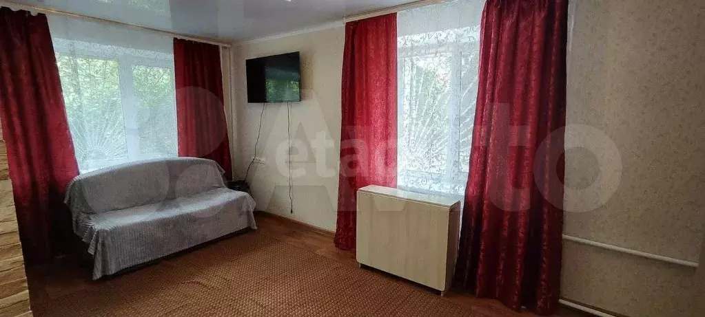 1-к. квартира, 32 м, 1/3 эт. - Фото 1