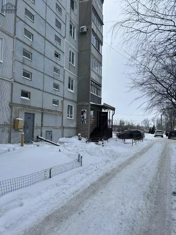 Помещение свободного назначения в Самарская область, Сызрань ул. ... - Фото 0