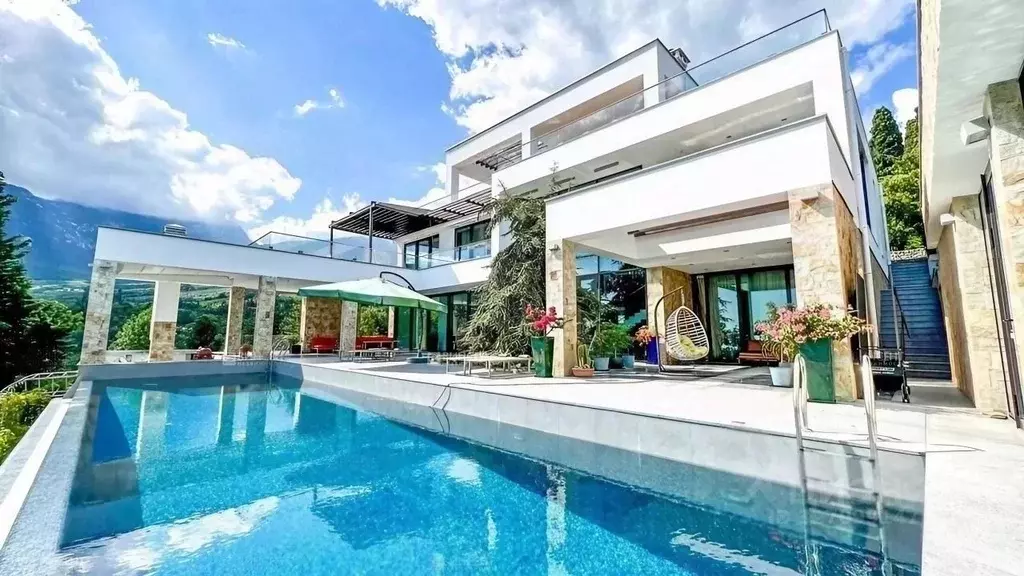 Дом в Краснодарский край, Сочи Благодатная ул. (600 м) - Фото 1