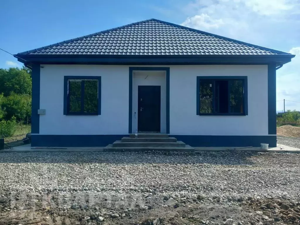 Дом в Краснодарский край, Крымск ул. Чабанова, 46 (110 м) - Фото 2