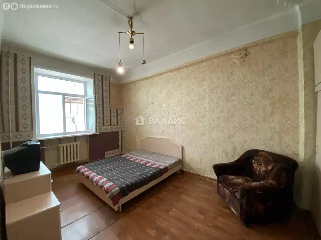 2-комнатная квартира: Смоленск, улица Тухачевского, 3 (56 м) - Фото 1
