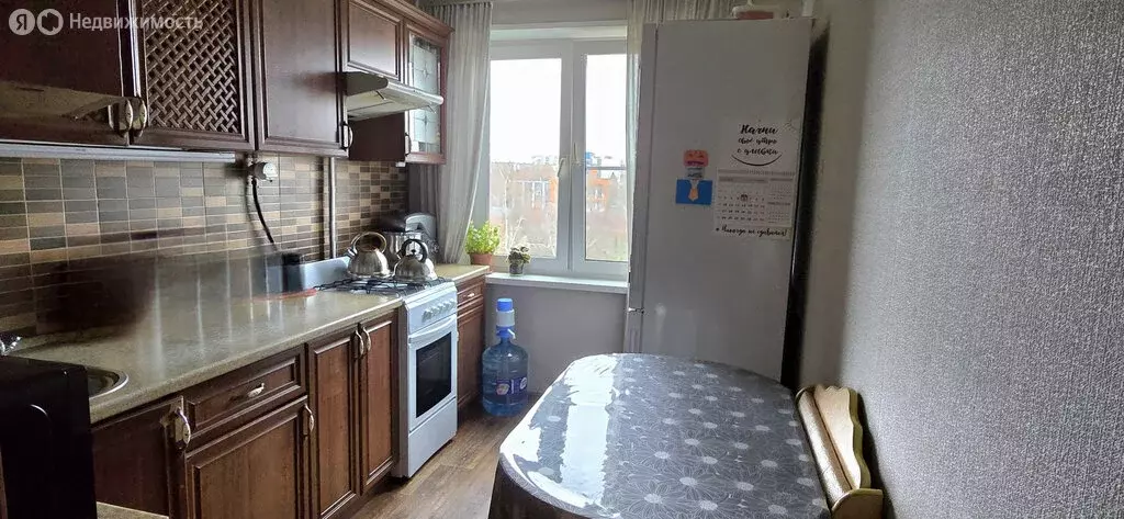 3-комнатная квартира: Челябинск, улица Ворошилова, 3 (52.6 м) - Фото 1