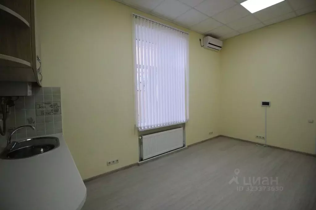 Офис в Крым, Симферополь ул. Потемкинская, 31 (65 м) - Фото 2