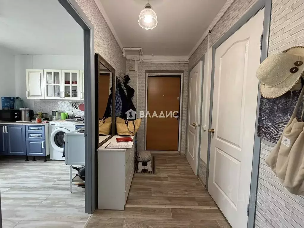 1-к кв. Бурятия, Улан-Удэ 111-й мкр, 32 (31.7 м) - Фото 1