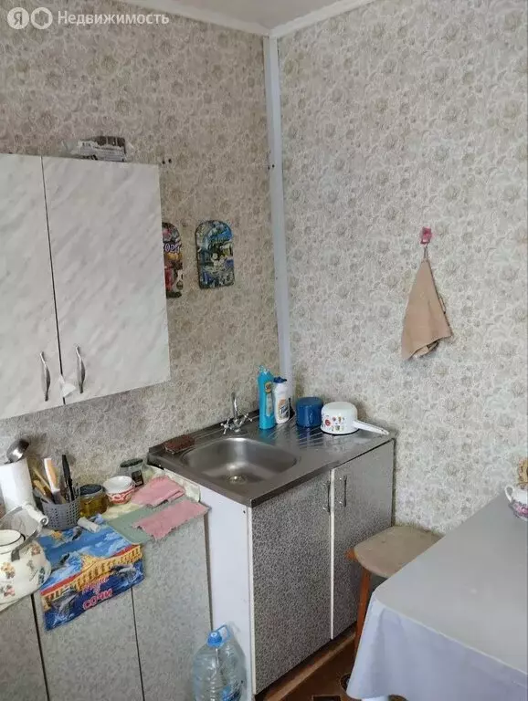 1-комнатная квартира: Омская область, рабочий посёлок Черлак, 3-я ... - Фото 1