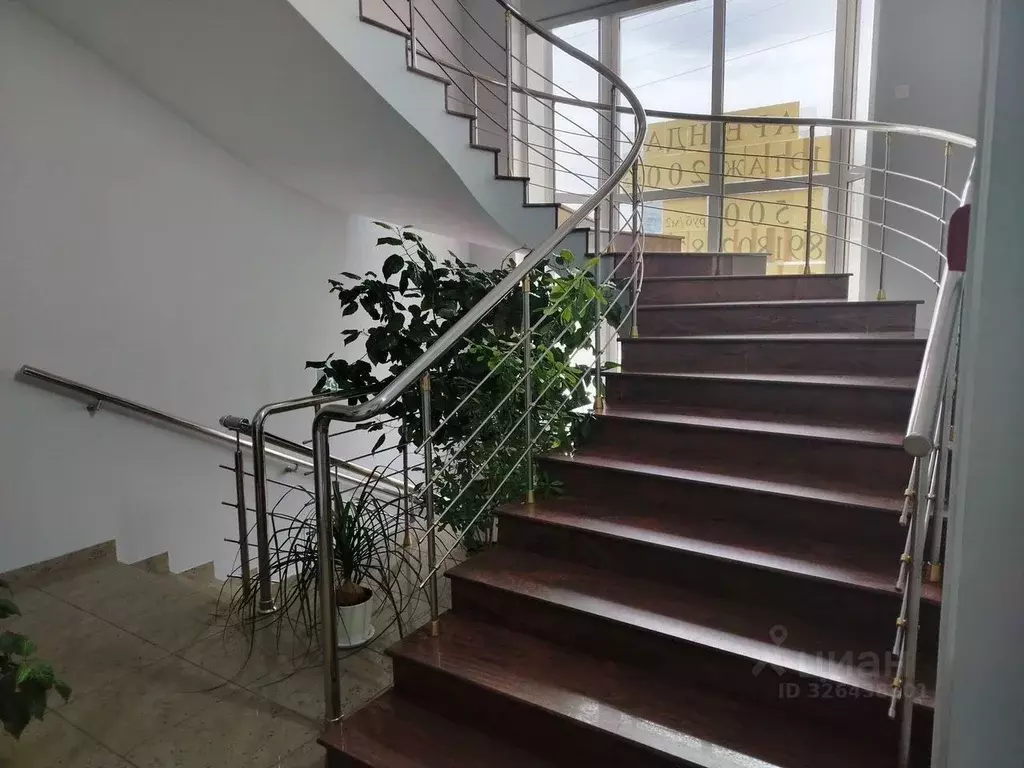 Офис в Краснодарский край, Краснодар Северная ул., 447 (22 м) - Фото 2