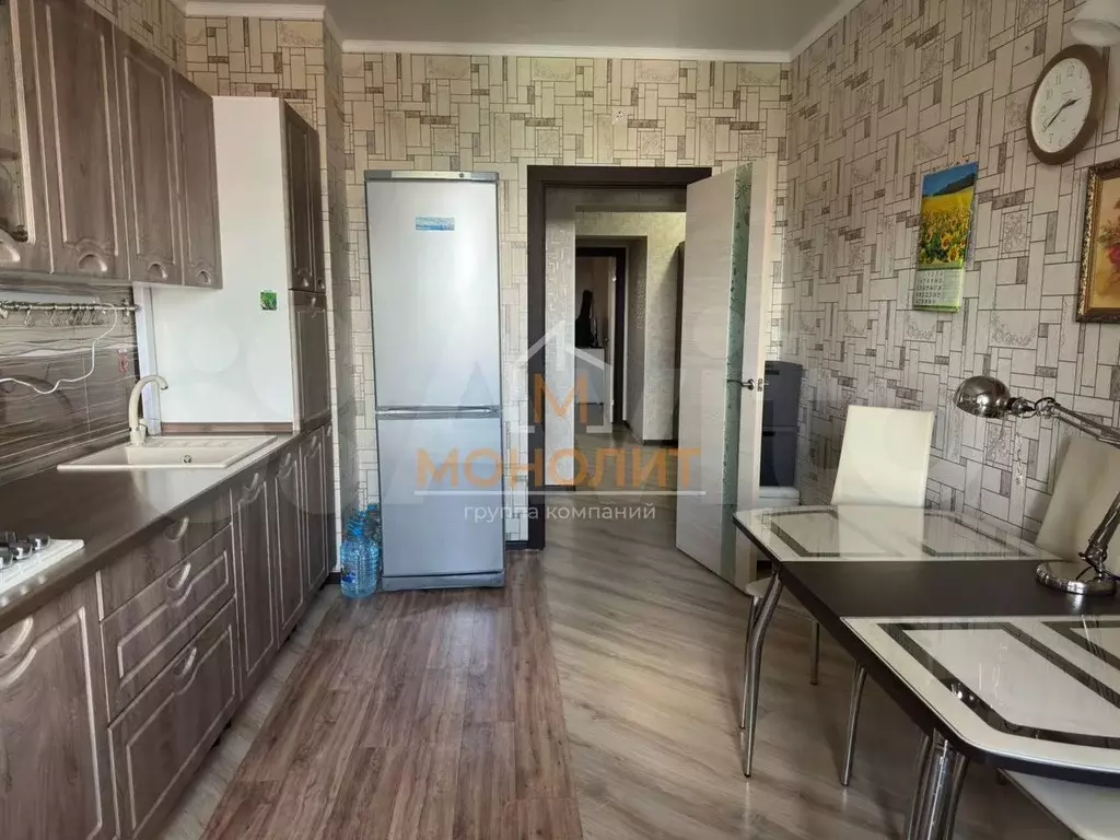 2-к. квартира, 64 м, 5/5 эт. - Фото 1