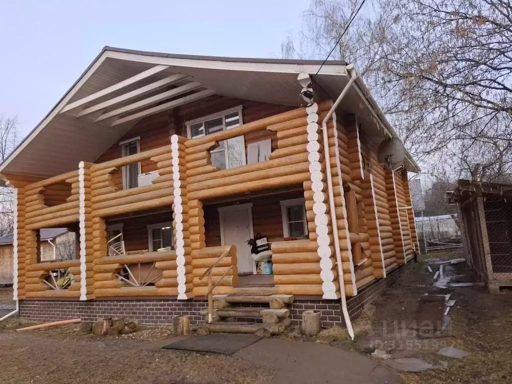 Дом в Москва с. Красная Пахра, ул. 1-й проезд Мира, 24 (250 м) - Фото 1