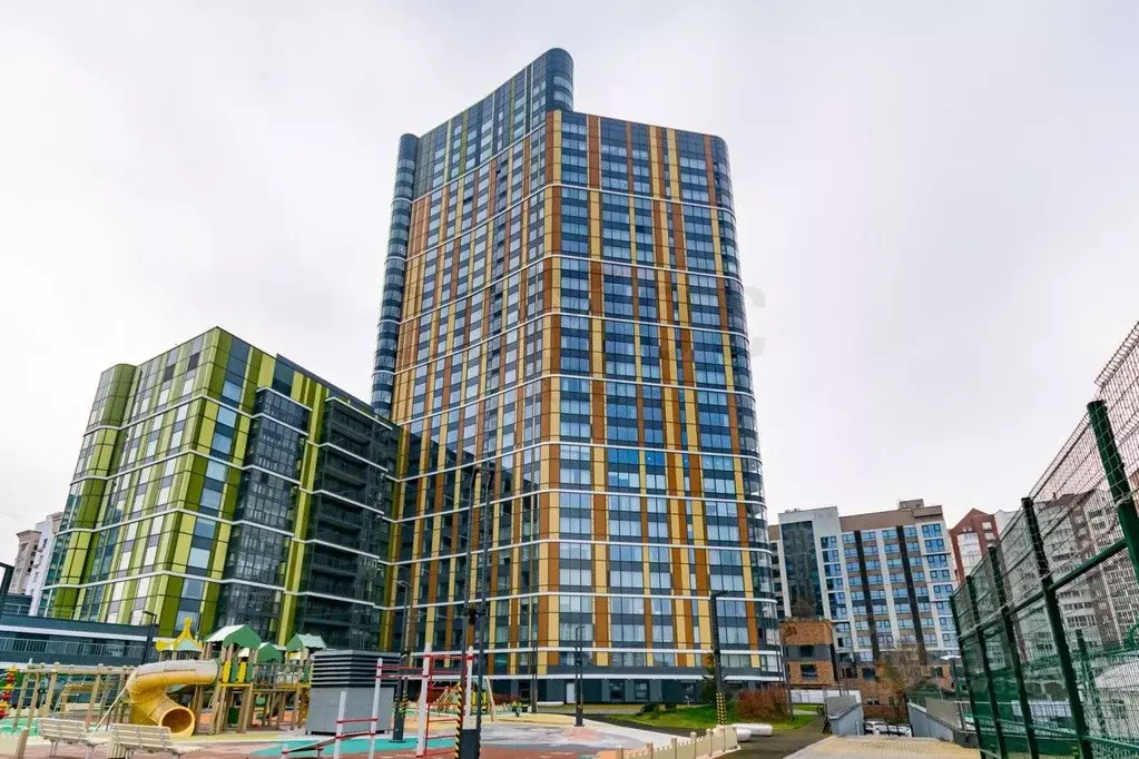 2-к кв. Свердловская область, Екатеринбург ул. Хохрякова, 63 (61.9 м) - Фото 2