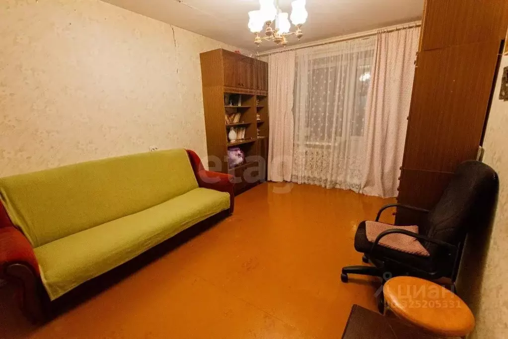 3-к кв. Коми, Ухта наб. Нефтяников, 9 (56.0 м) - Фото 1