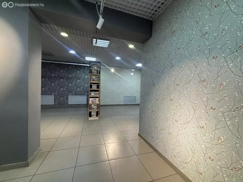 Помещение свободного назначения (375 м) - Фото 1