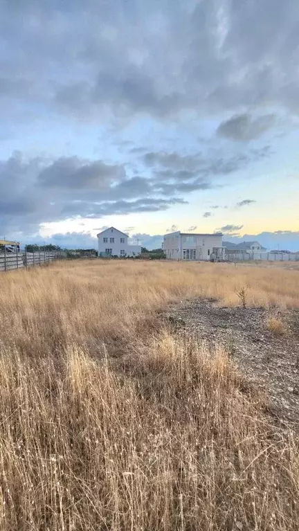 Участок в Крым, Бахчисарайский район, с. Угловое  (8.0 сот.) - Фото 0