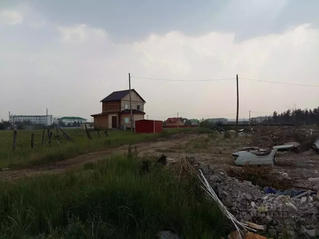 Участок в Саха (Якутия), Якутск ул. Лонгинова, 91 (8.0 сот.) - Фото 1
