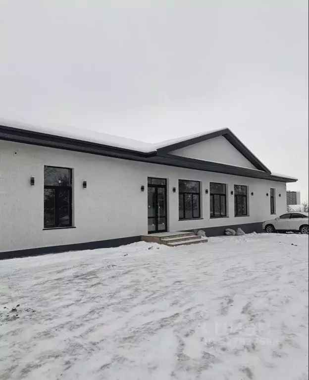 Помещение свободного назначения в Красноярский край, Красноярск ... - Фото 1