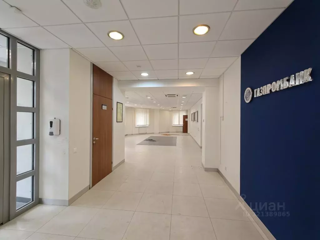 Офис в Свердловская область, Екатеринбург ул. Серова, 47 (314 м) - Фото 0