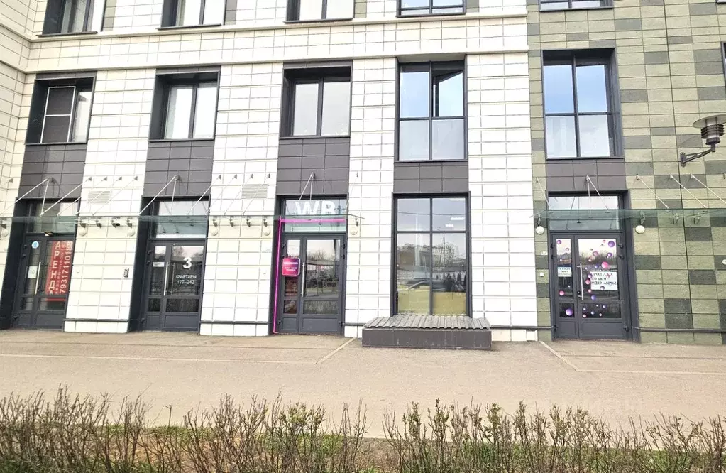 Торговая площадь в Санкт-Петербург Уральская ул., 21к4 (130 м) - Фото 1