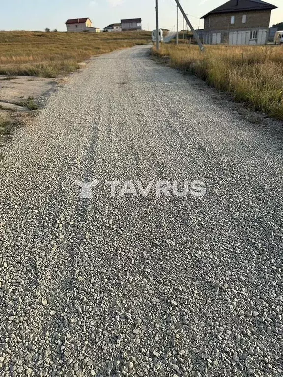 Участок в Крым, Бахчисарайский район, Почтовское с/пос, с. Приятное ... - Фото 1