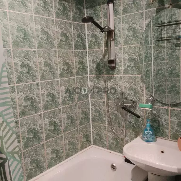 2-к кв. Коми, Сыктывкар ул. Малышева, 13 (44.0 м) - Фото 2