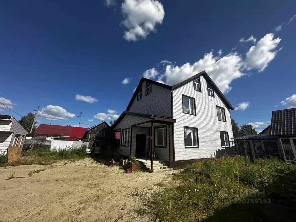 Дом в Ханты-Мансийский АО, Нижневартовск пер. Рыбников, 14 (268 м) - Фото 1