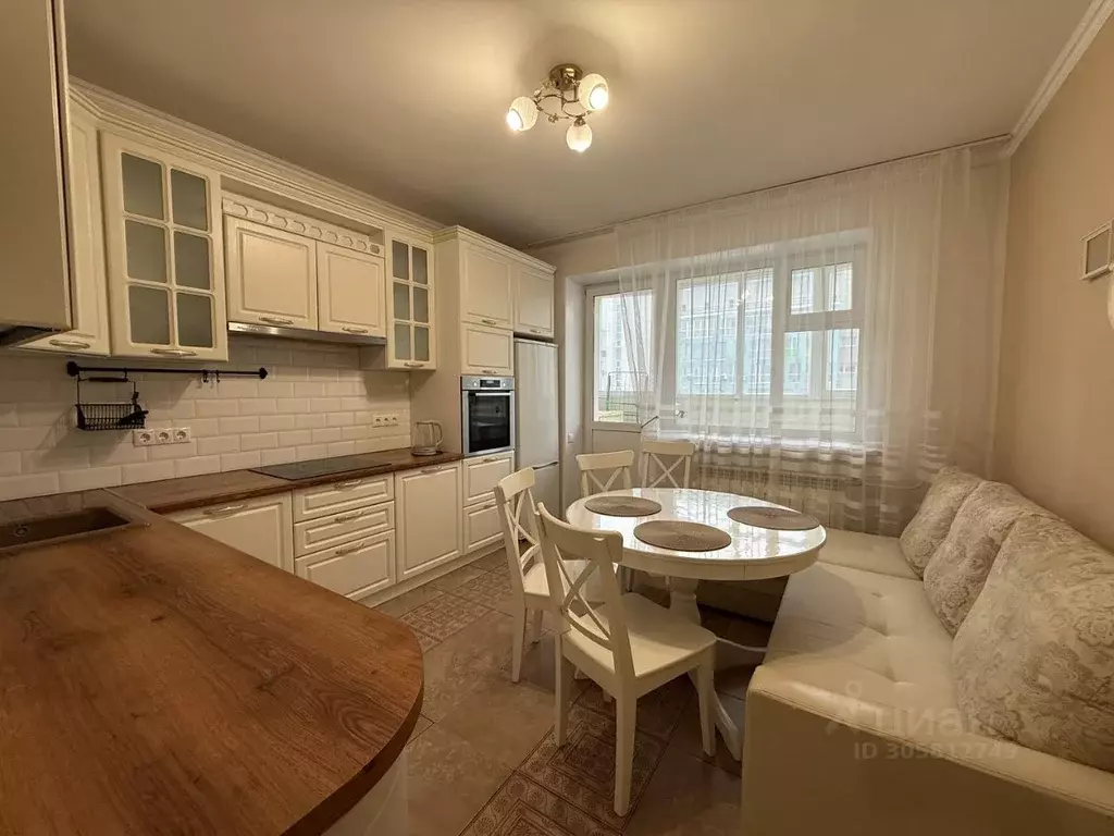 2-к кв. Башкортостан, Уфа Новомостовая ул., 8 (70.0 м) - Фото 1