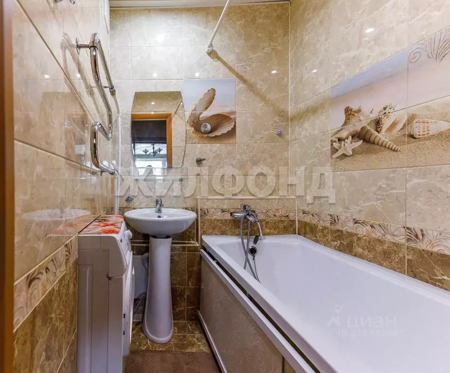3-к кв. Новосибирская область, Обь ул. Чкалова, 40 (58.9 м) - Фото 0