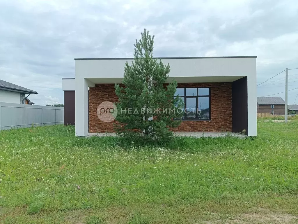 Дом в Рязанская область, Рязанский район, Дубровическое с/пос, с. ... - Фото 2