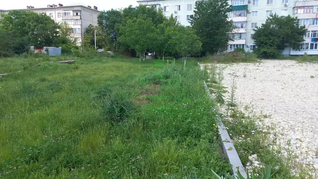 Участок в Крымск, улица 50 лет Октября (5.75 м) - Фото 2